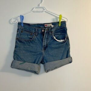 Stretchy Wrangler Shorts